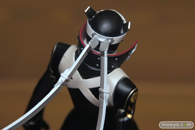 Illustration for article titled This Persona Figure Has a Crazy Crotch, Part II Electric Boogaloo